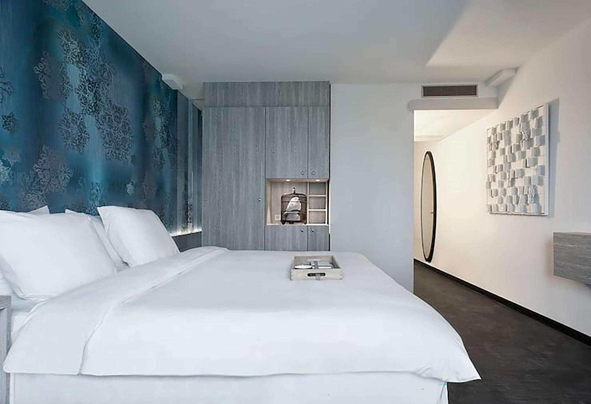 Mainport Hotel Rotterdam, A Hilton Affiliate Hotel Экстерьер фото