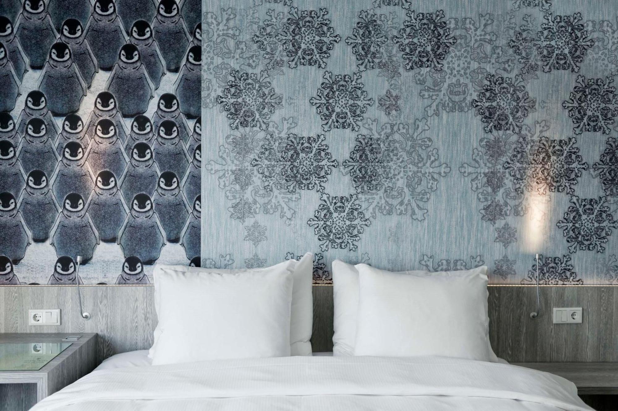 Mainport Hotel Rotterdam, A Hilton Affiliate Hotel Экстерьер фото